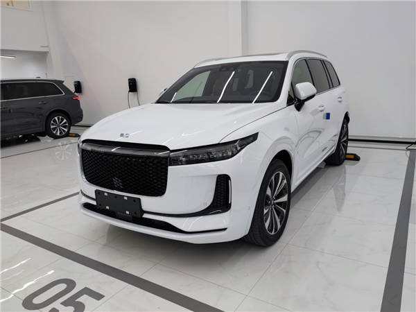 芯片價(jià)格暴漲，理想汽車加價(jià)800倍從黑市購買,？官方回應(yīng)