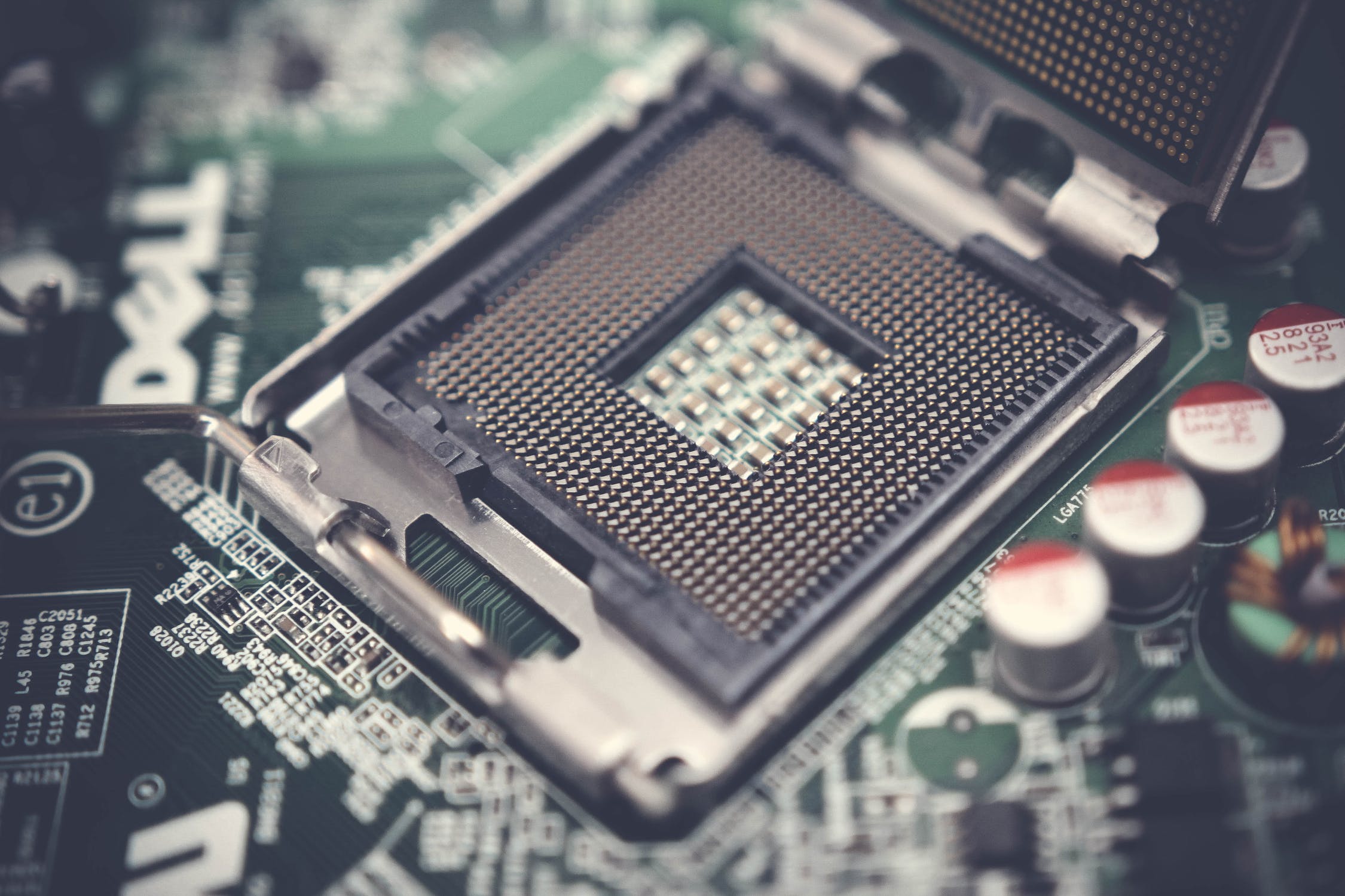 應(yīng)對芯片缺貨,，AMD 別有心得,！
