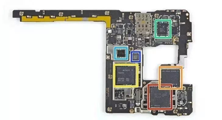 华为mate  20 x (5g)手机主板另外边集中更多的芯片,其中这些芯片基本